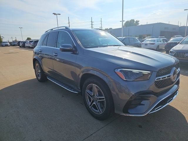2026 Mercedes Benz GLE 450 4MATIC photo 2