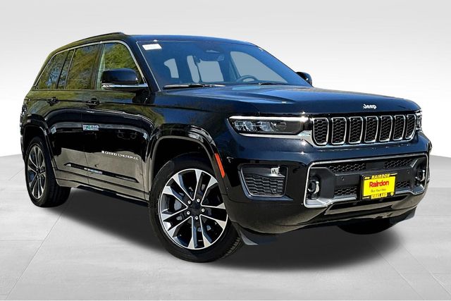 2025 Jeep Grand Cherokee Overland's photo