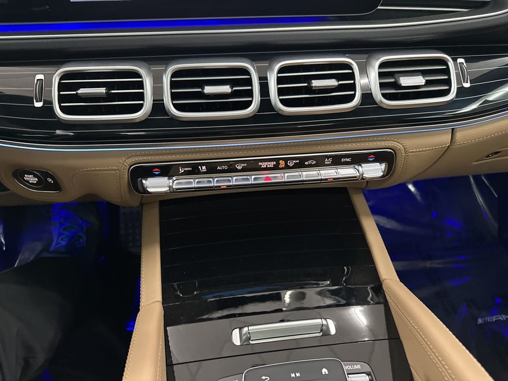 2026 Mercedes Benz GLS 580 4MATIC photo 15