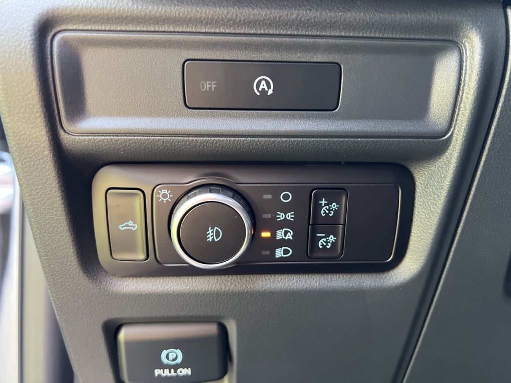 2025 Ford F-150 STX photo 14