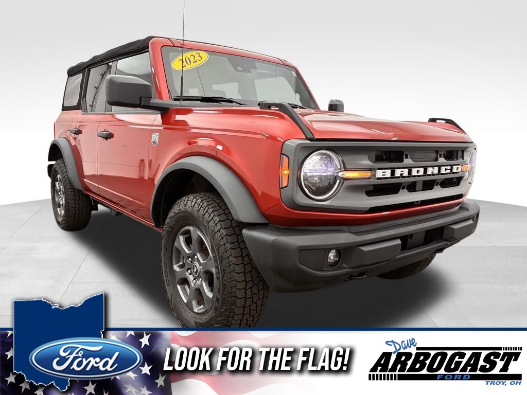 2023 Ford Bronco 4-Door Big Bend's photo
