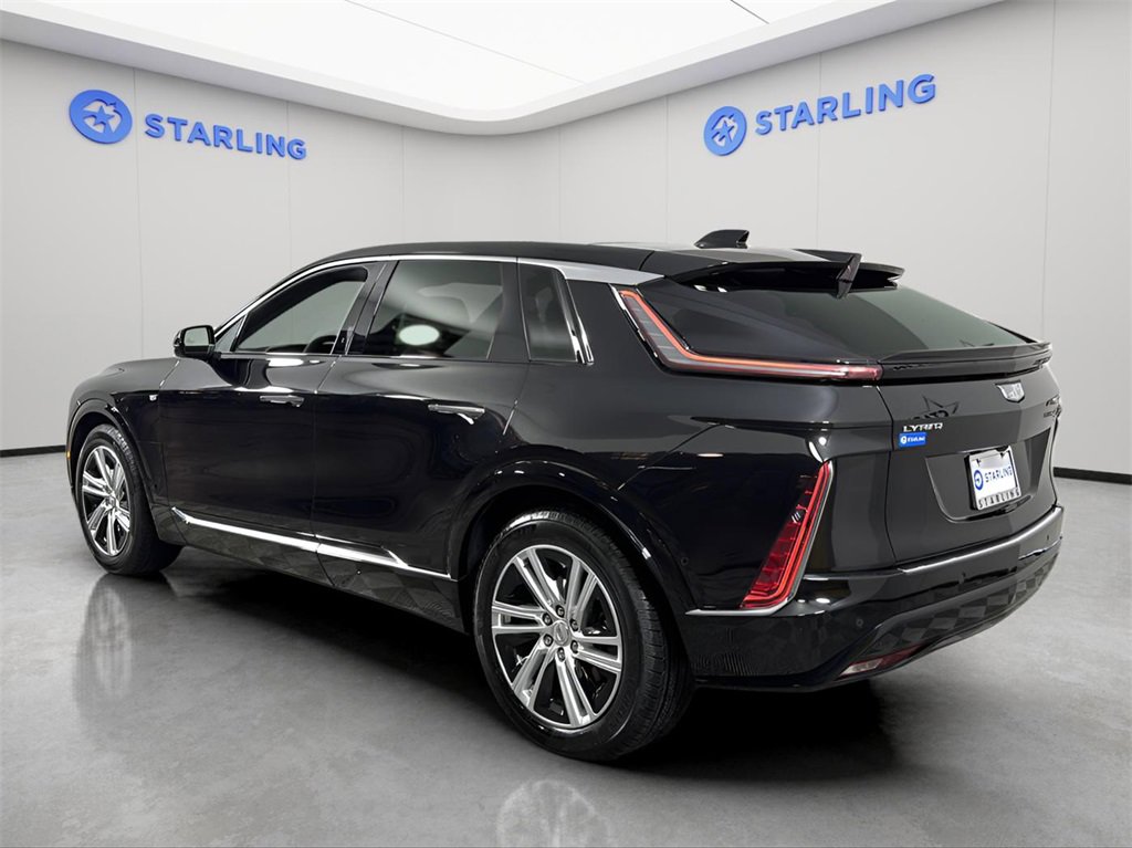 2024 Cadillac Lyriq Tech photo 4