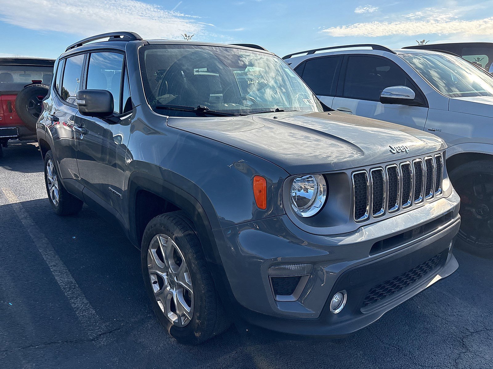 2020 Jeep Renegade Limited photo 3