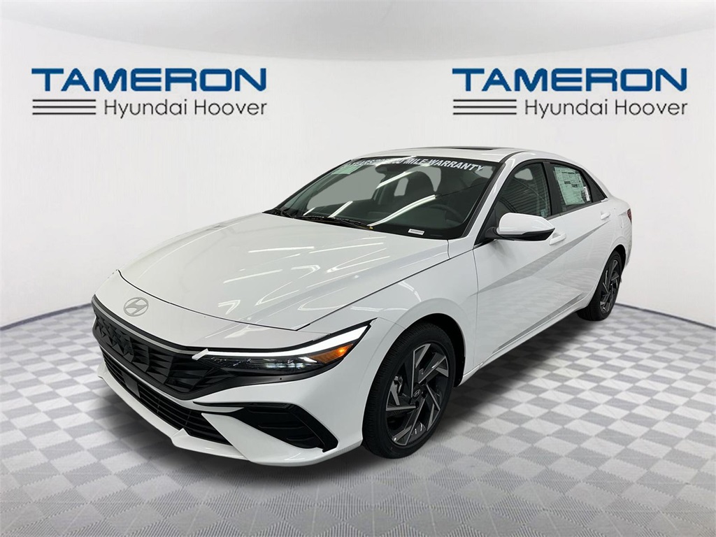 2025 Hyundai Elantra Limited's photo