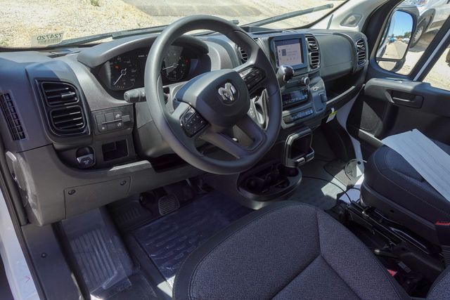 2025 Ram ProMaster 1500 Tradesman photo 5