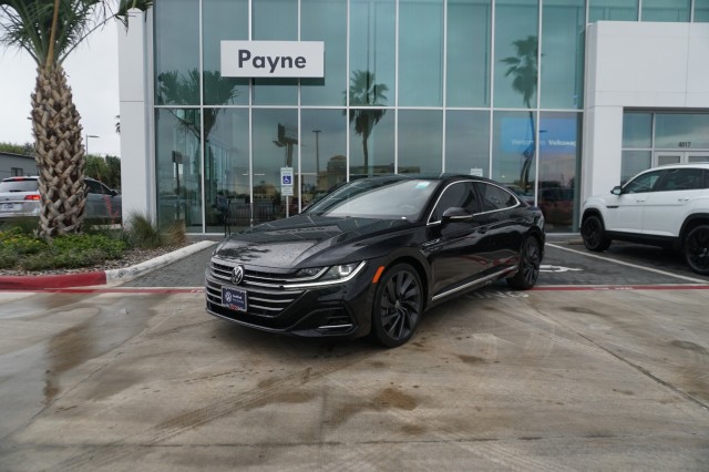 2023 Volkswagen Arteon SEL R-Line's photo