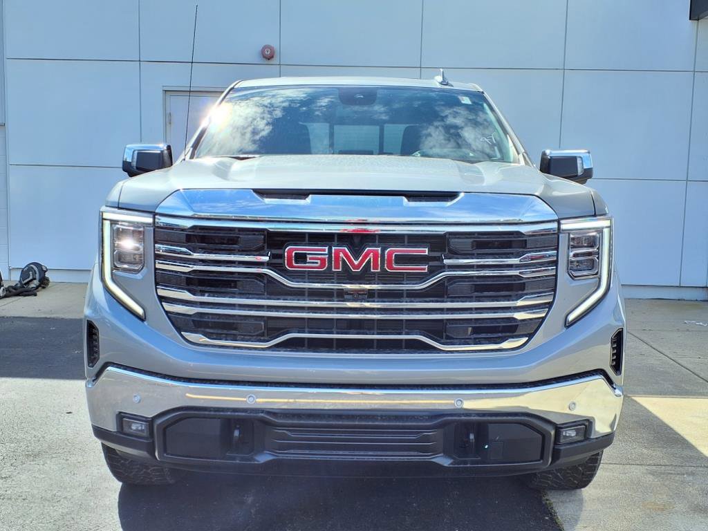 2026 Gmc Sierra 1500 SLT photo 2