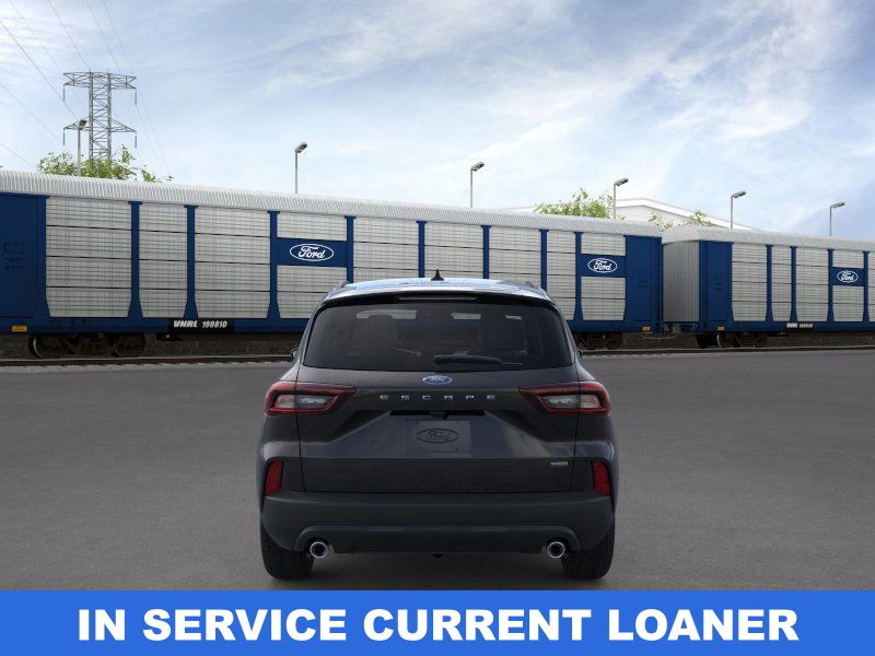 2025 Ford Escape ST-Line photo 2