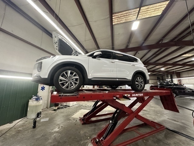 2019 Hyundai Santa Fe Ultimate photo 2