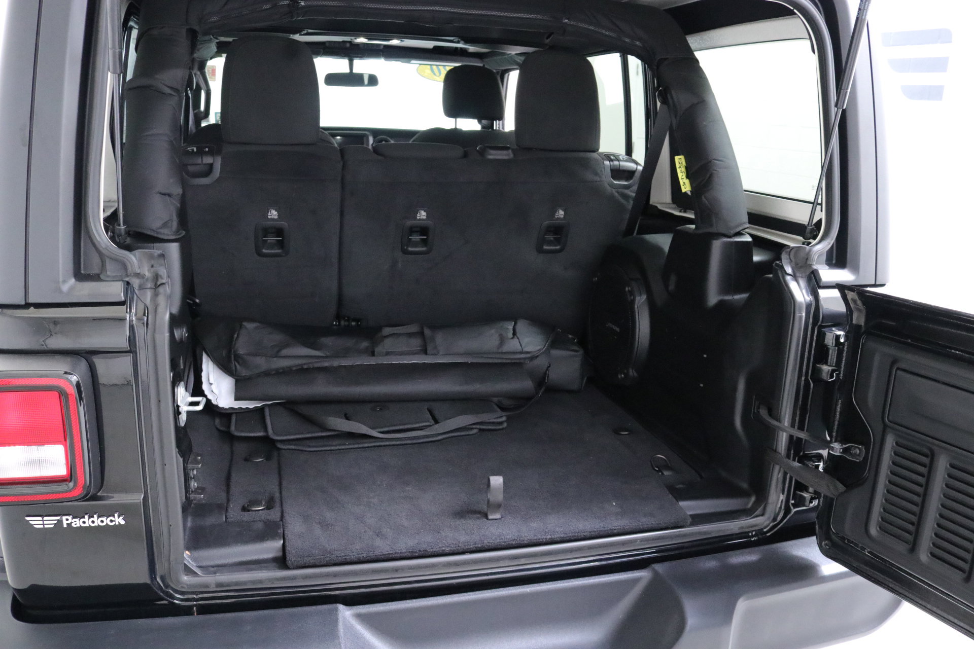 2020 Jeep Wrangler Unlimited Sport Altitude photo 24