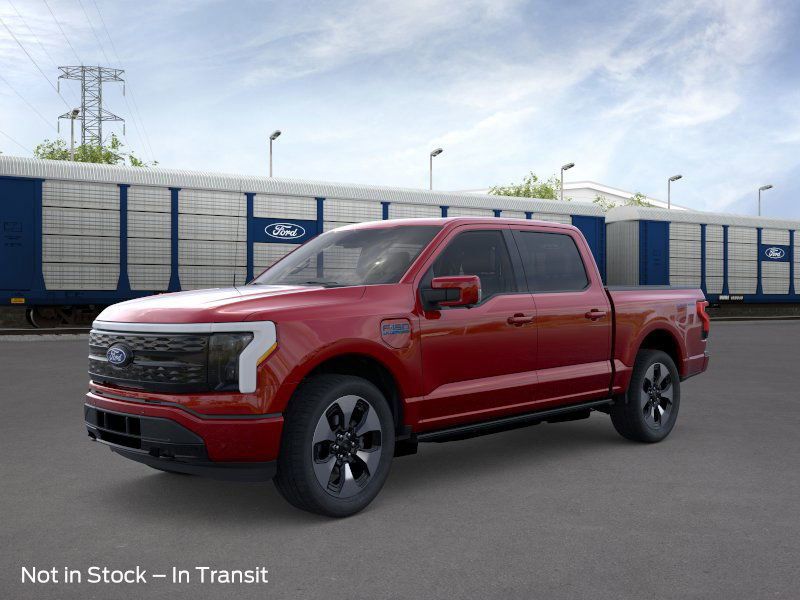 2025 Ford F-150 Lightning Platinum photo 2