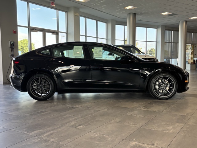 Used 2022 Tesla Model 3 Base with VIN 5YJ3E1EA4NF329735 for sale in Oxnard, CA