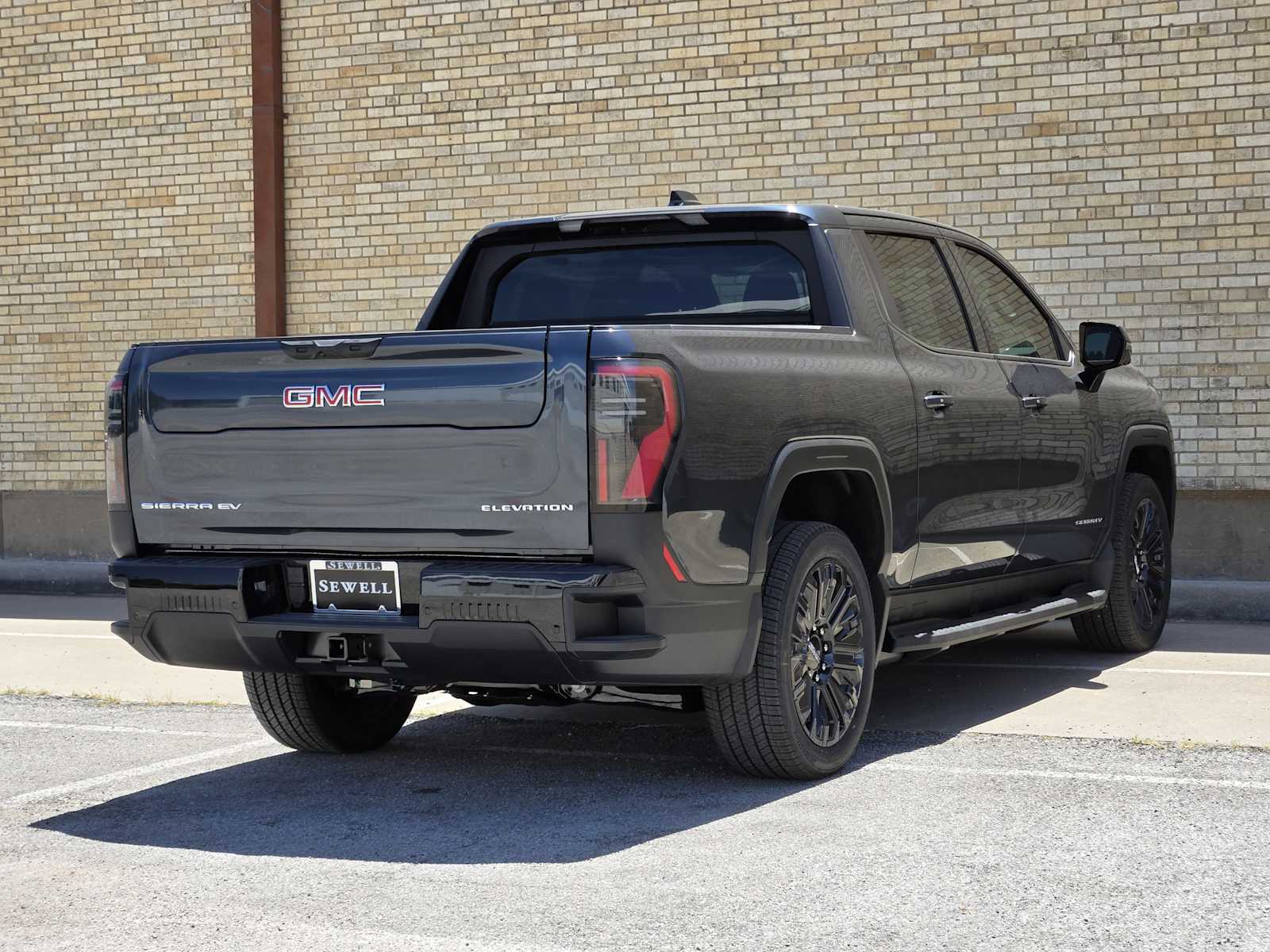 2026 Gmc Sierra Elevation photo 3