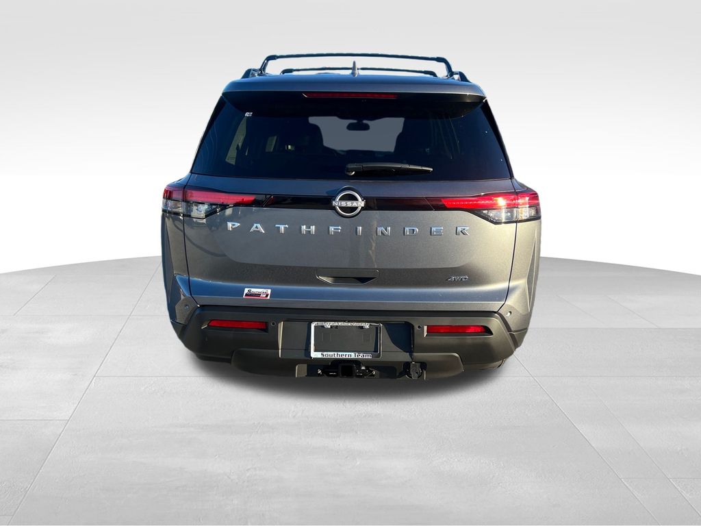 2025 Nissan Pathfinder SV photo 4