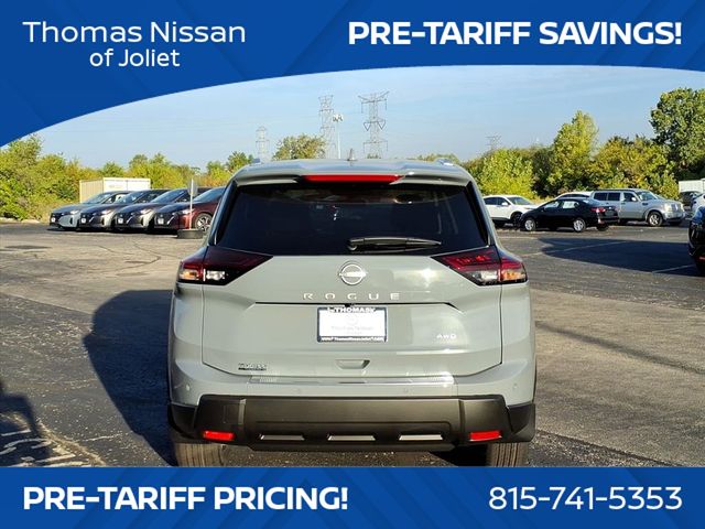 2026 Nissan Rogue SV photo 4