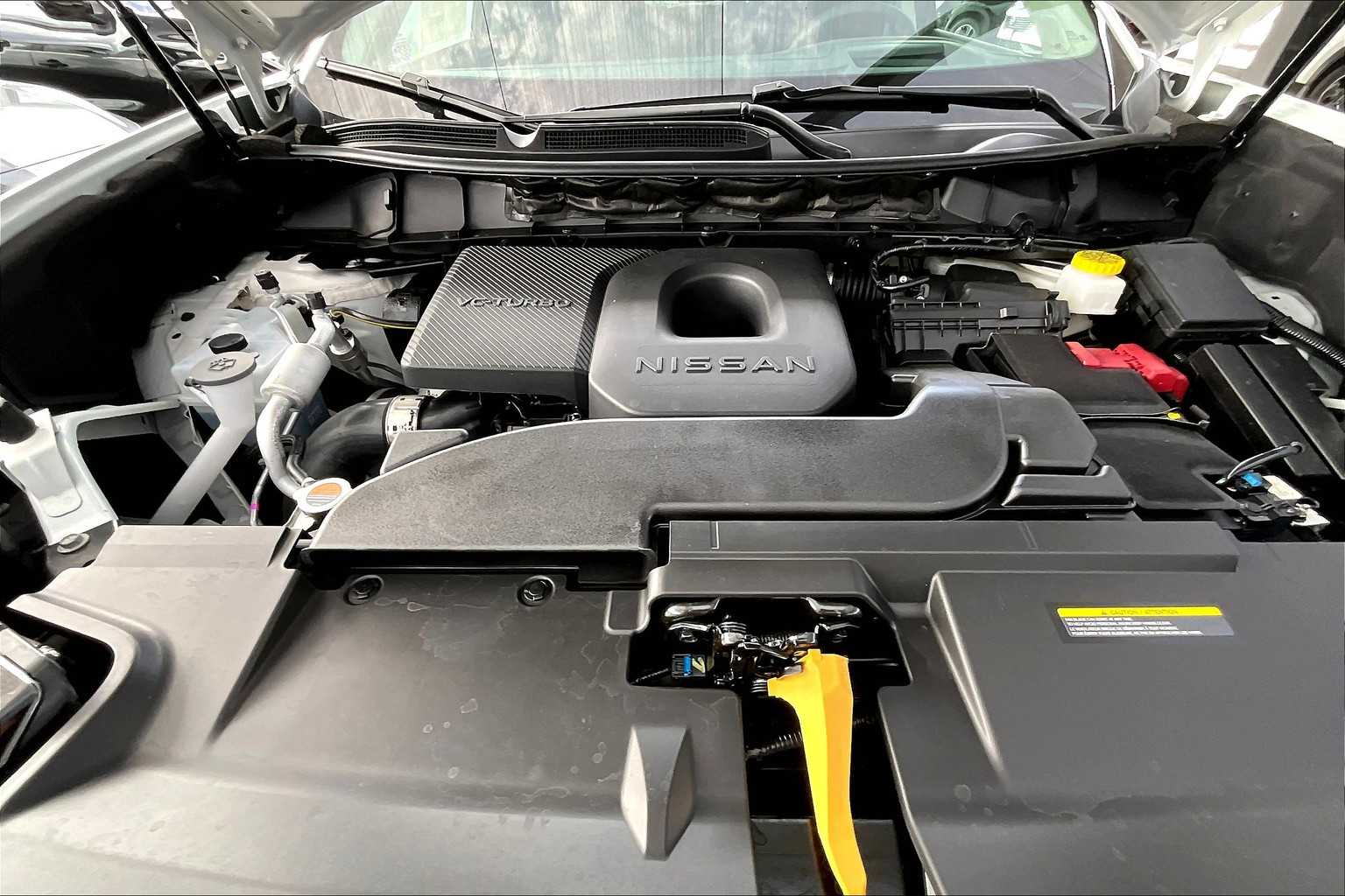 2025 Nissan Murano Platinum photo 13