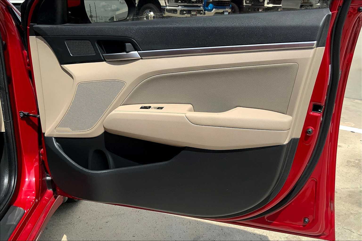 2019 Hyundai Elantra SEL Value Edition Limited photo 21