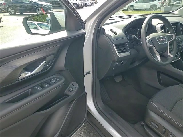 2022 Gmc Terrain SLE photo 12