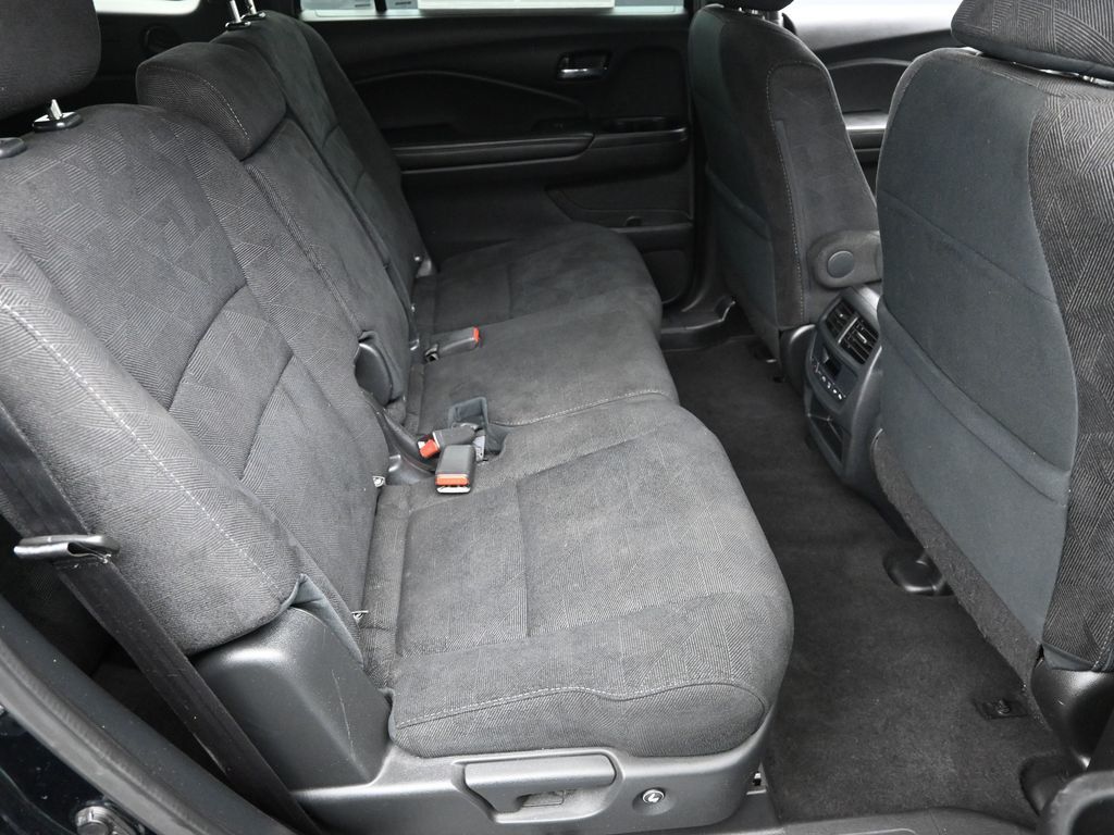 2022 Honda Pilot Sport photo 6