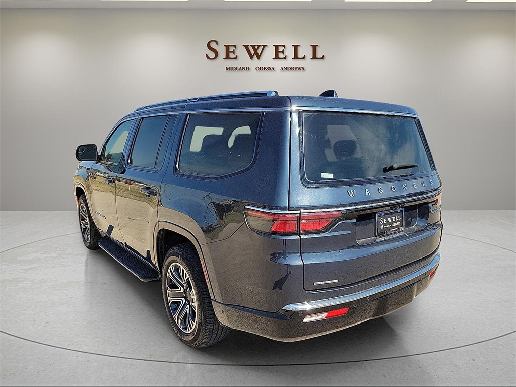 2023 Jeep Wagoneer Base photo 3