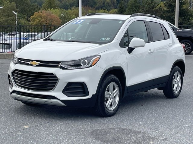 2022 Chevrolet Trax LT photo 3