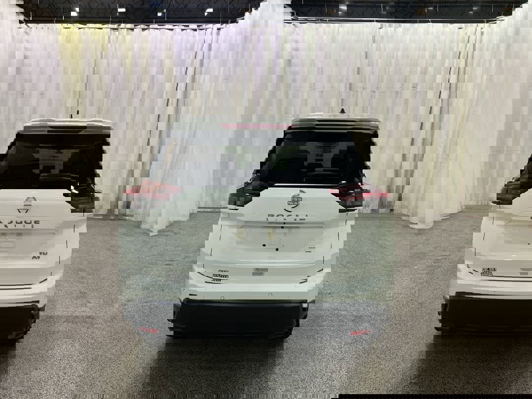 2026 Nissan Rogue S photo 4