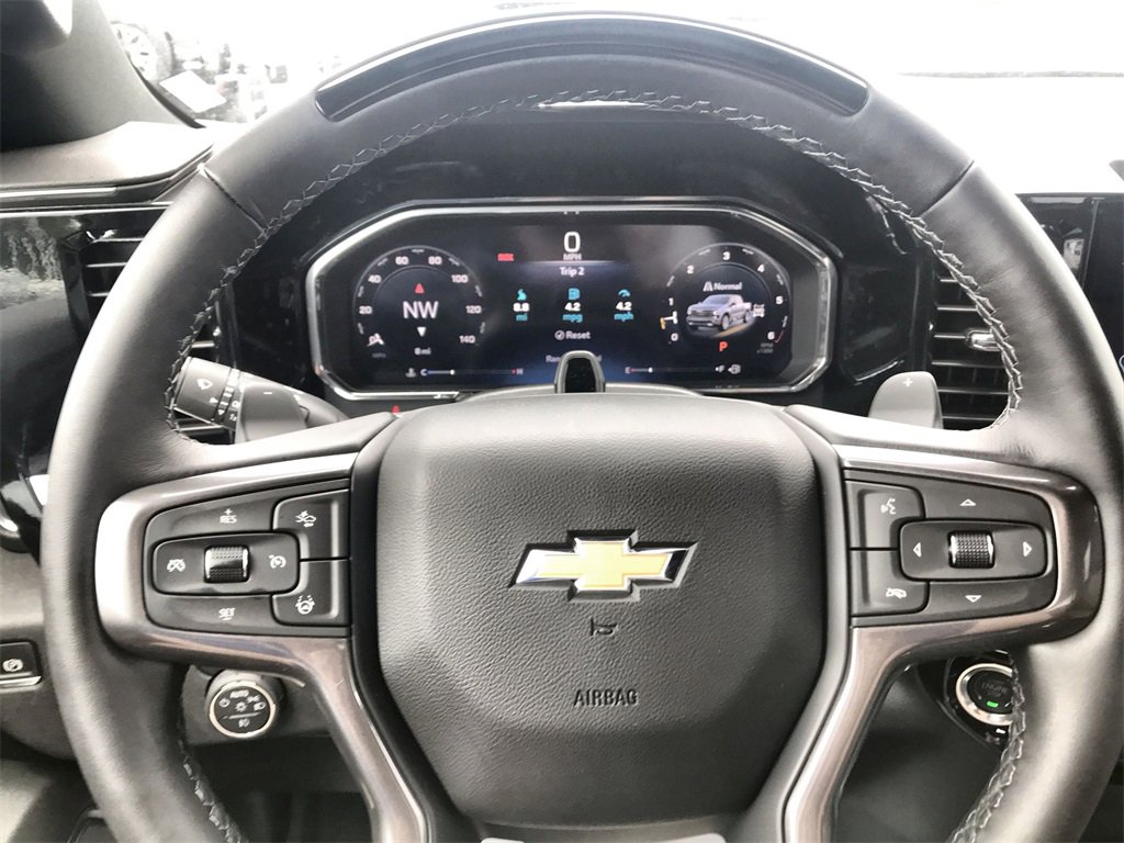 2026 Chevrolet Silverado 1500 High Country photo 14