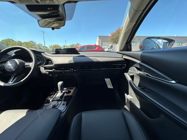 2025 Mazda CX-30 2.5 S Preferred photo 30