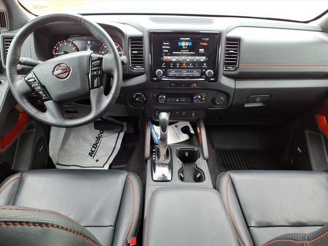2023 Nissan Frontier PRO-4X photo 11