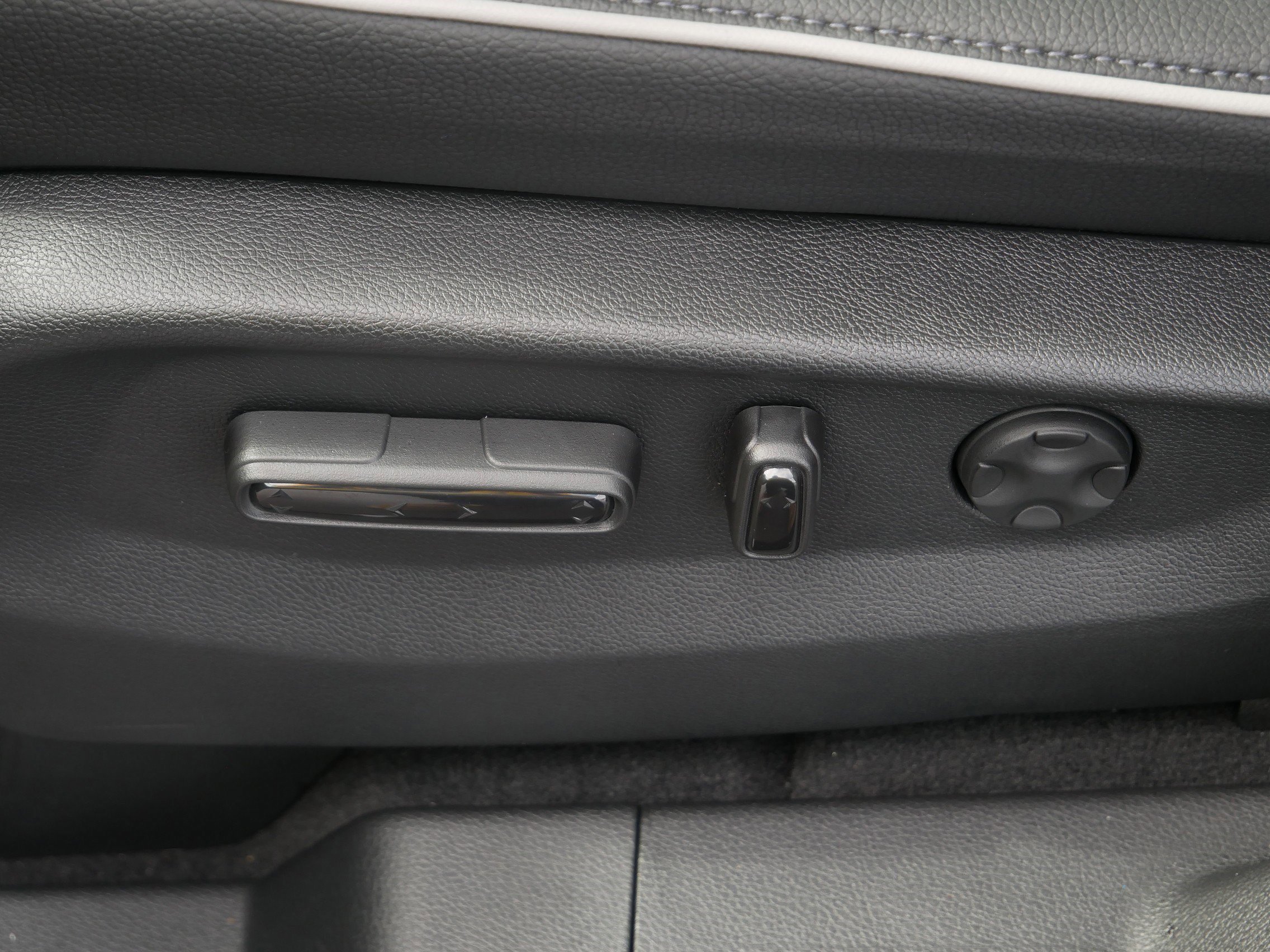 2026 Honda Odyssey Touring photo 14