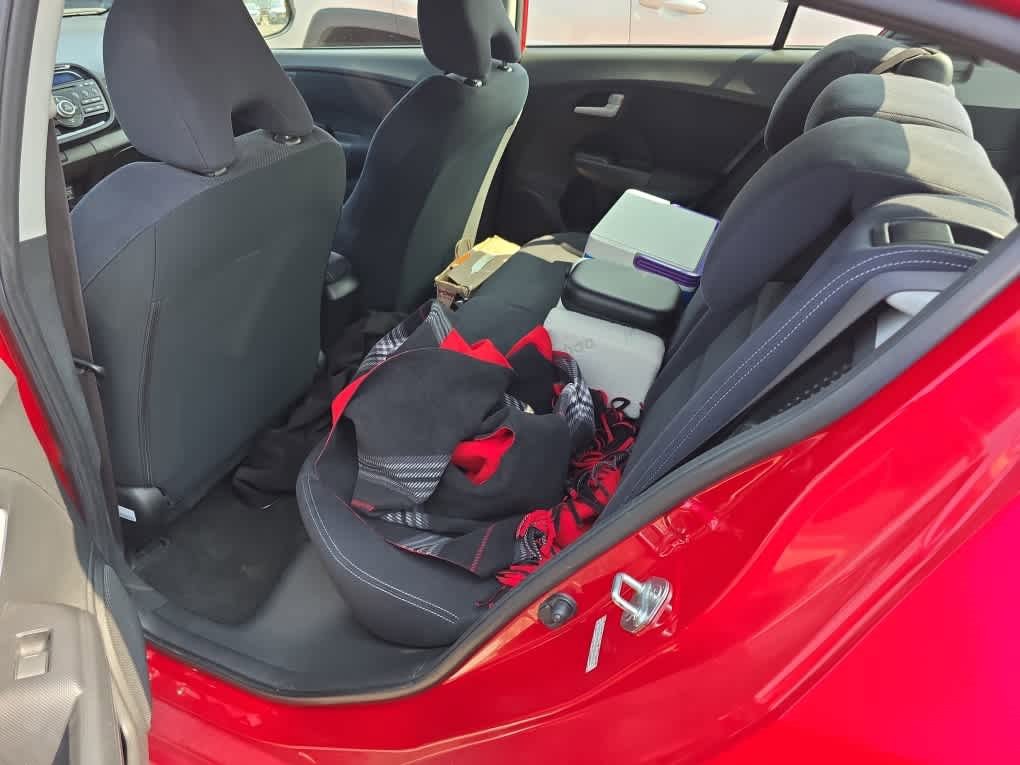 2013 Honda Insight LX photo 6