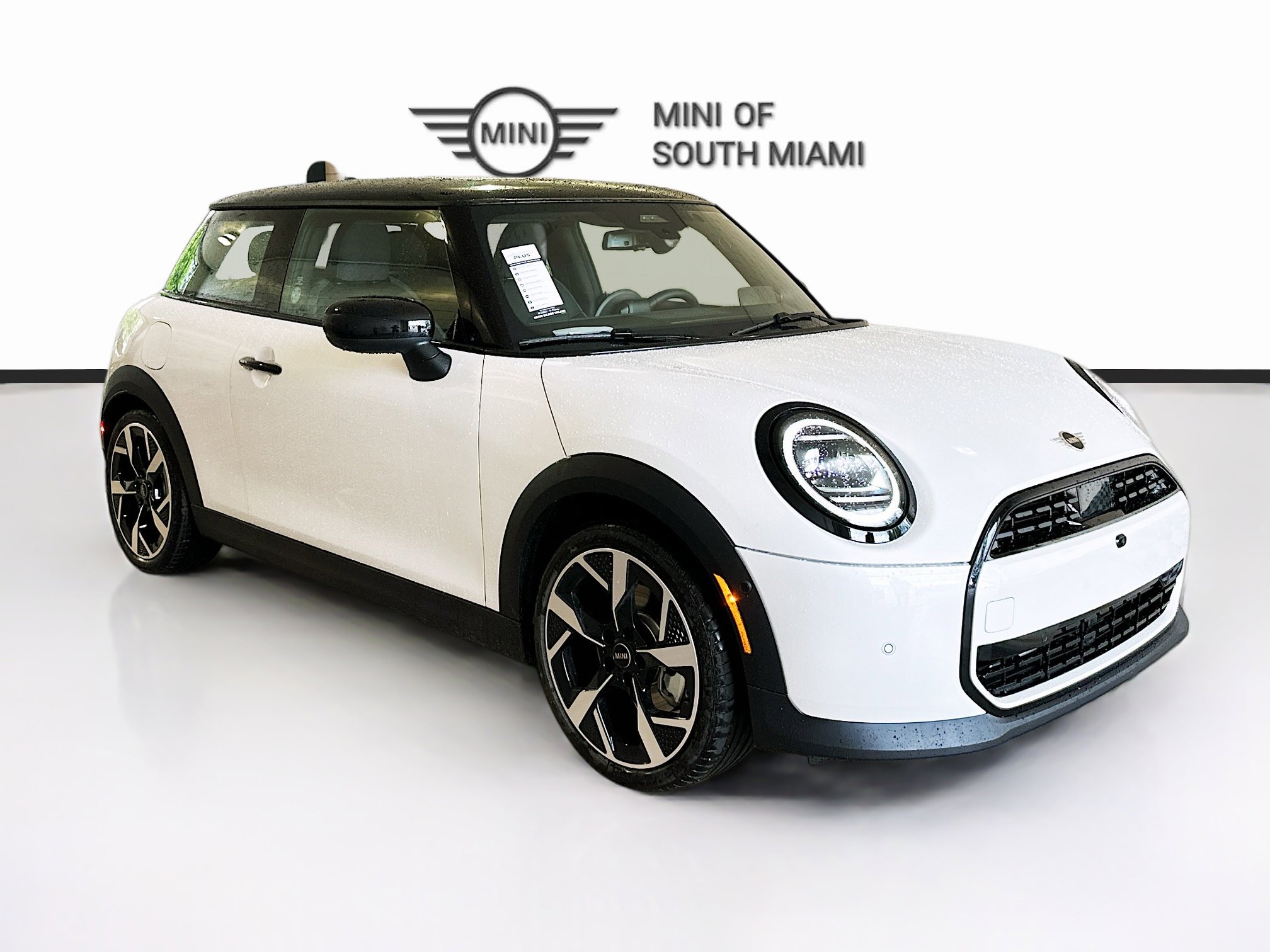 2026 MINI Hardtop 2 Door's photo