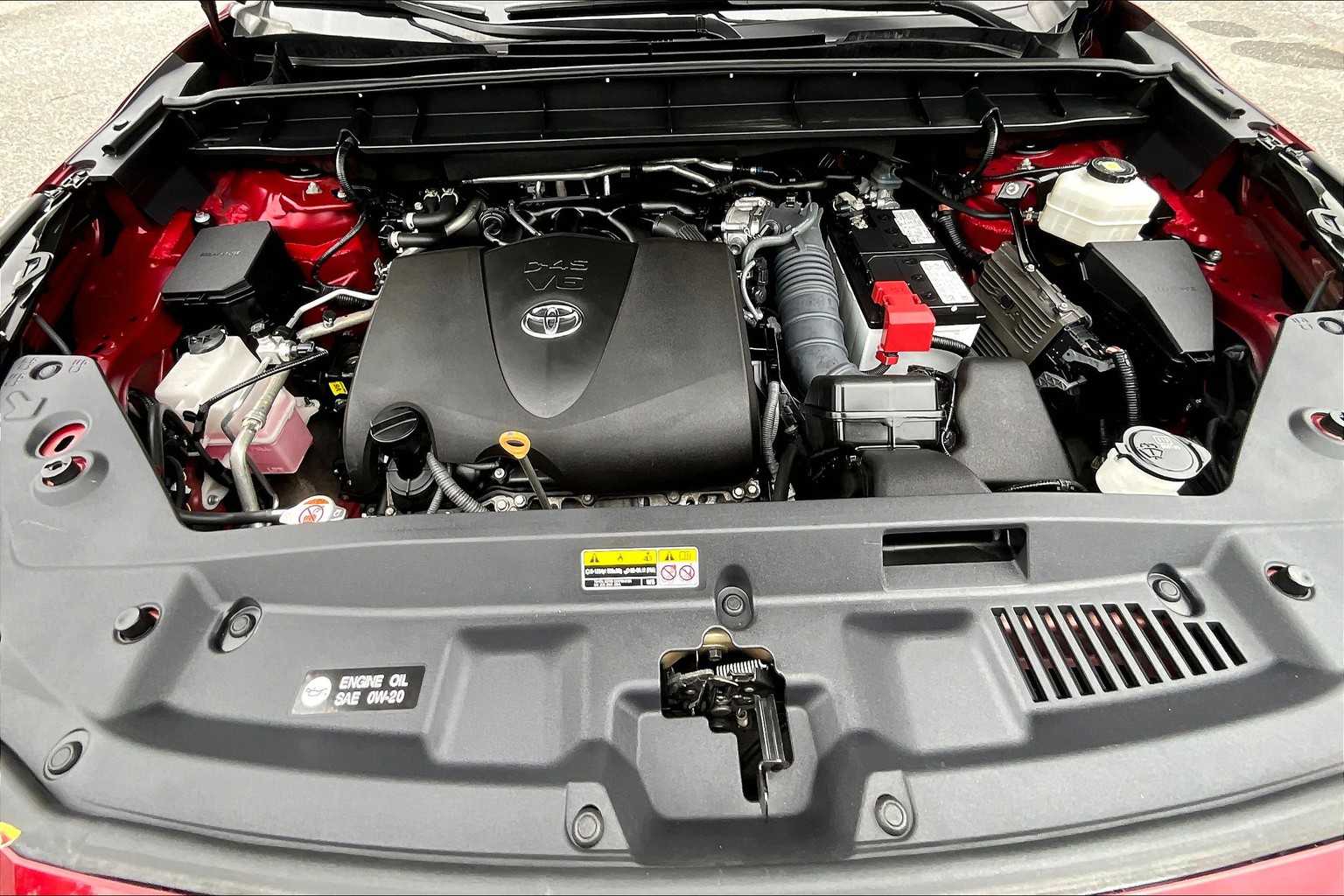 2022 Toyota Highlander XLE photo 30
