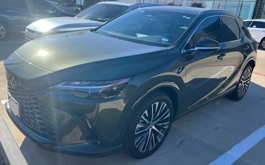 2023 Lexus RX 350's photo