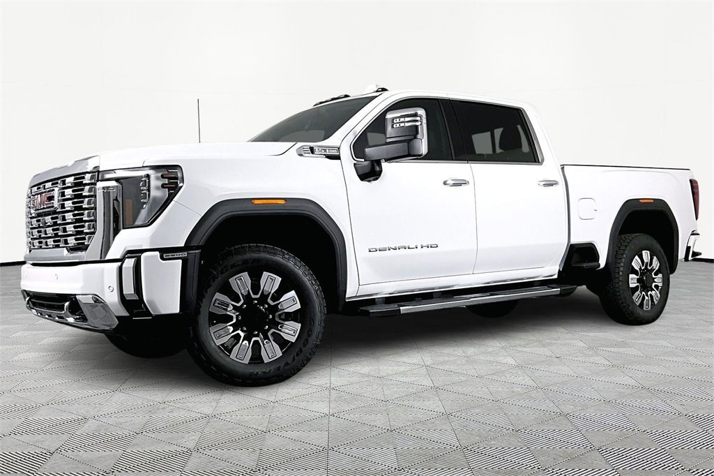 2026 GMC Sierra 2500HD Denali's photo