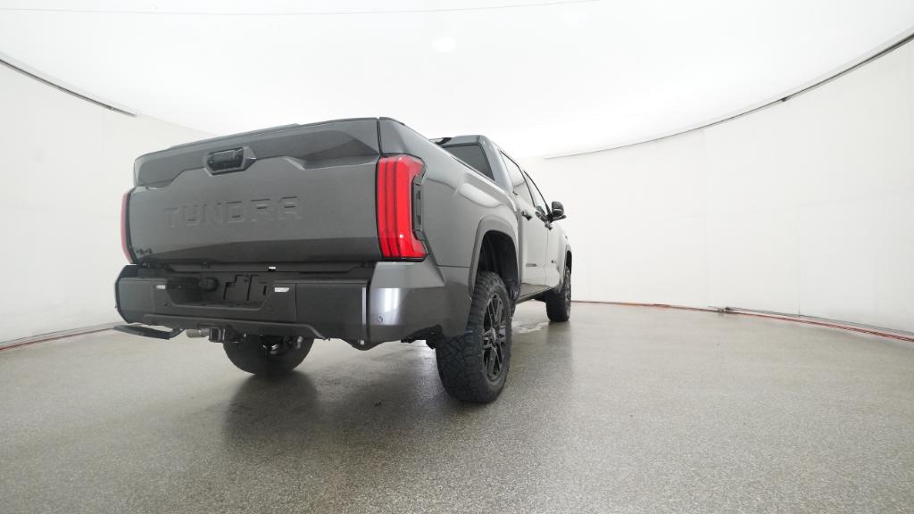 2026 Toyota Tundra Limited CrewMax photo 5