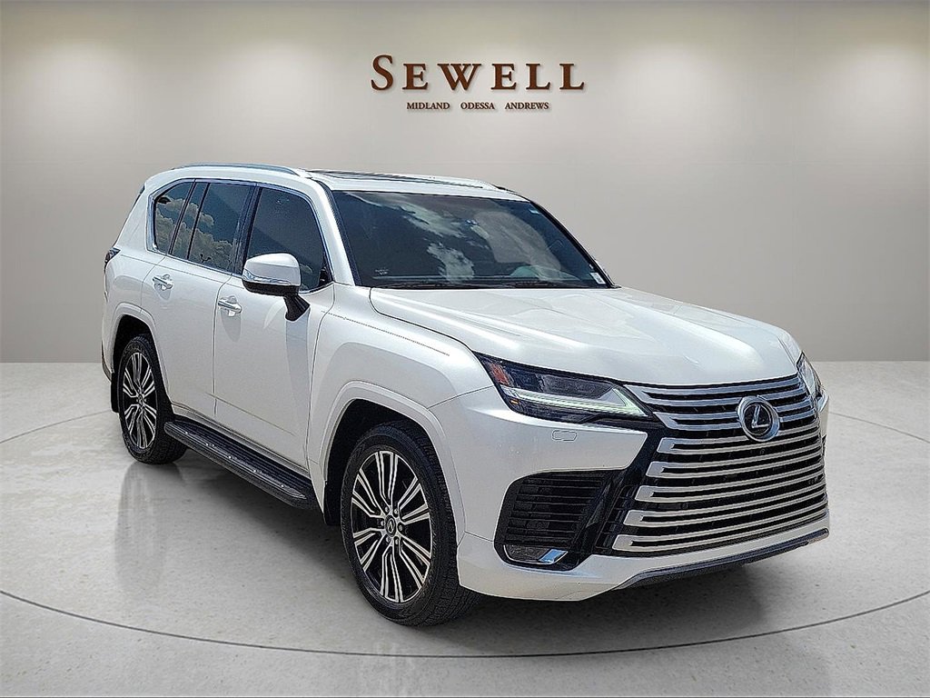 2024 Lexus LX 600 Luxury photo 5
