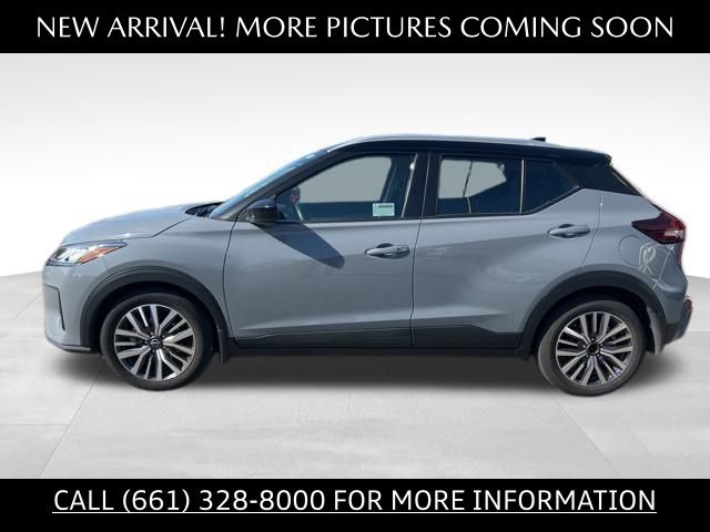 2023 Nissan Kicks SV photo 2