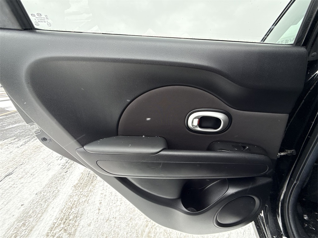 2016 KIA SOUL - Image 20