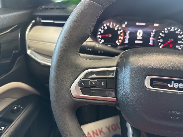 2023 Jeep Compass Limited photo 23