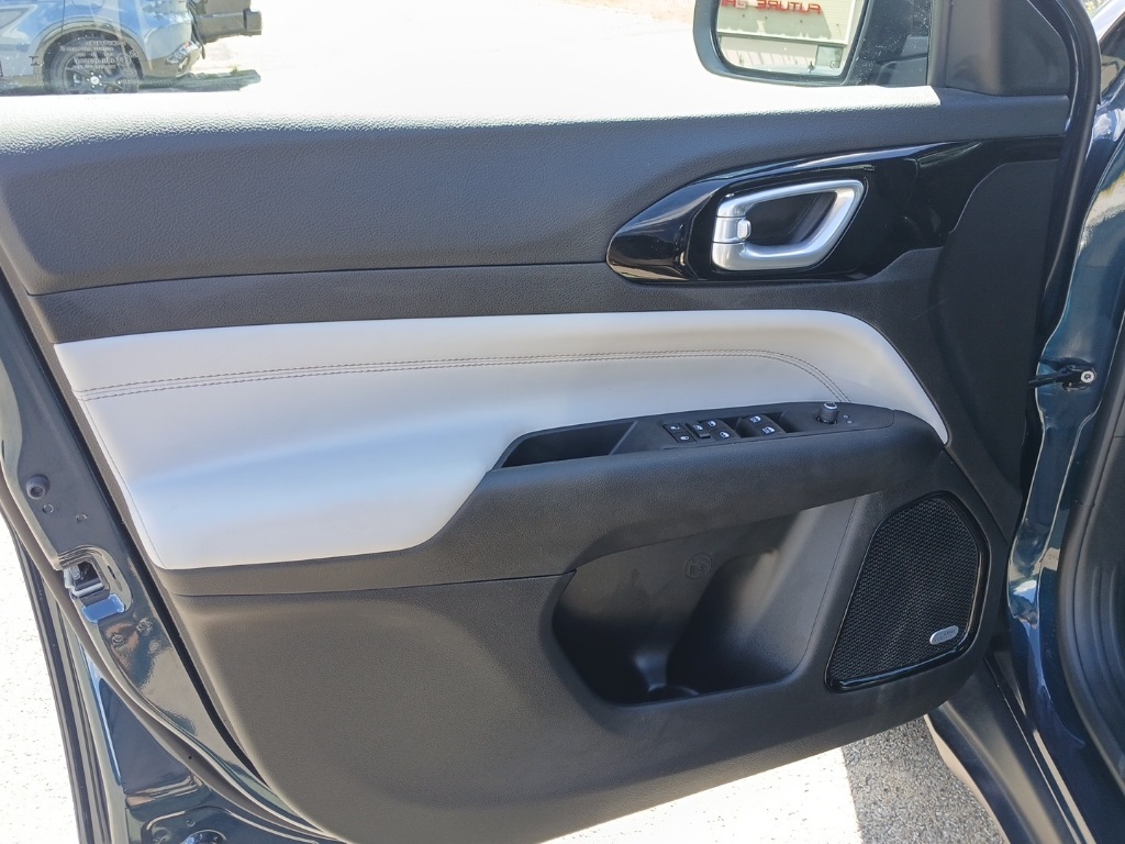 2024 Jeep Compass Limited photo 24