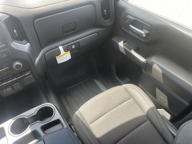 2026 Chevrolet Silverado 1500 Custom photo 15