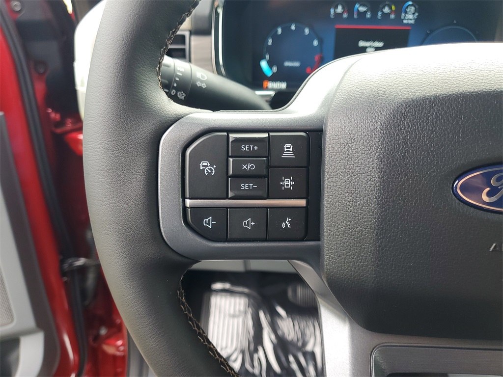 2025 Ford F-150 Lariat photo 11