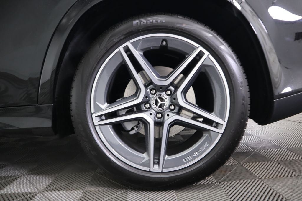 2025 Mercedes Benz GLS 450 4MATIC photo 29