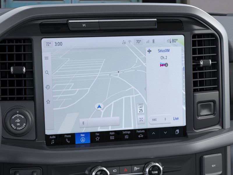 2025 Ford F-150 XLT photo 13