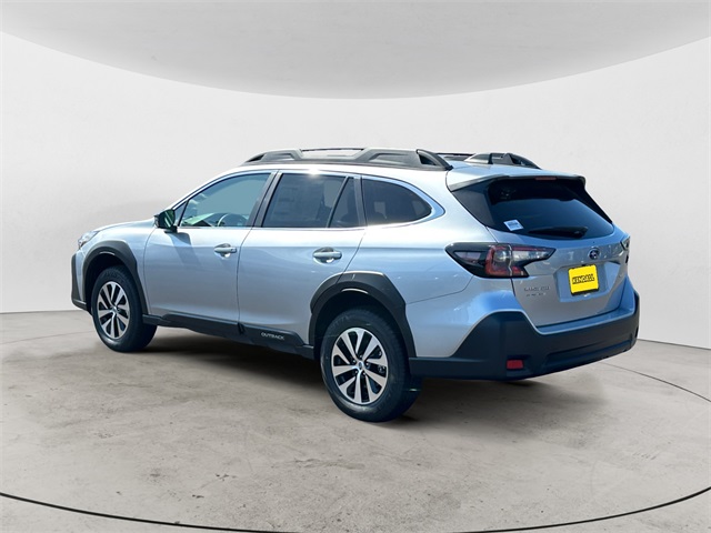 2025 Subaru Outback Premium photo 3