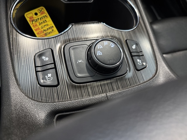 2023 Gmc Acadia SLT photo 33