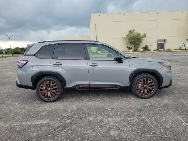 2025 Subaru Forester Sport photo 4