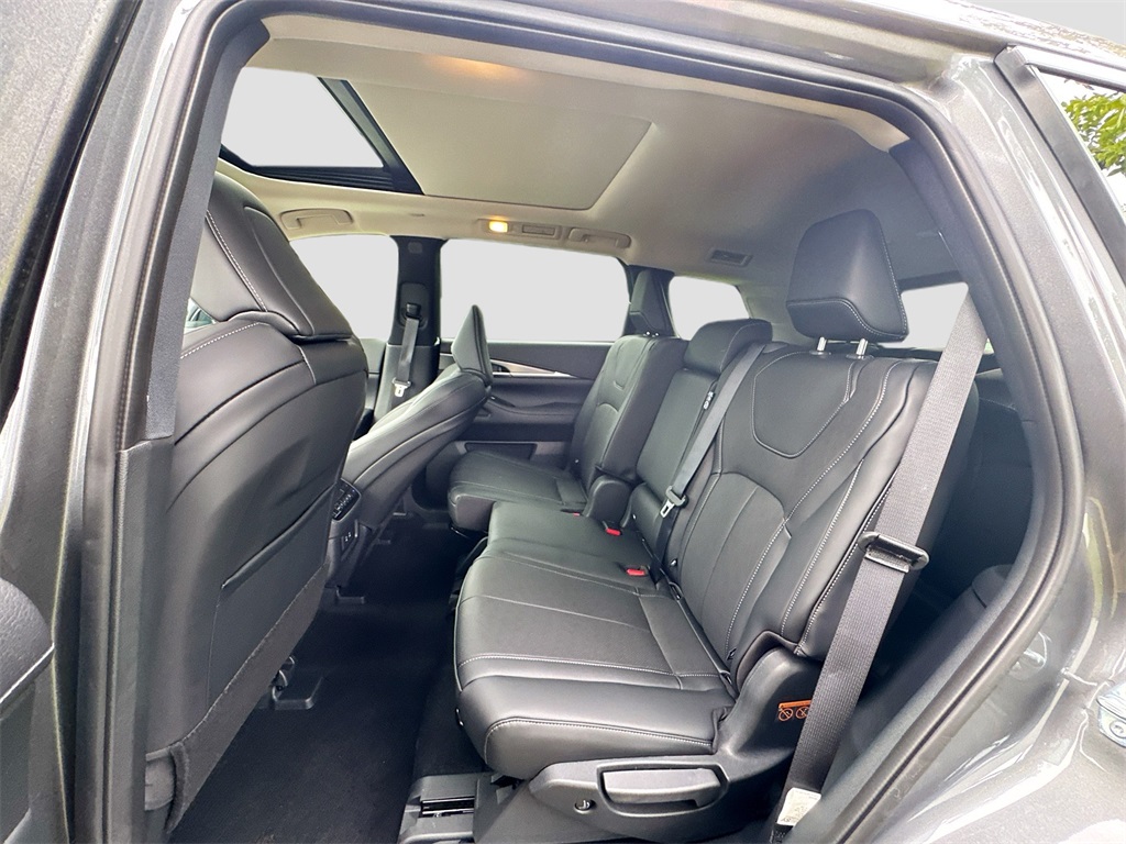 2026 Infiniti QX60 Pure photo 25