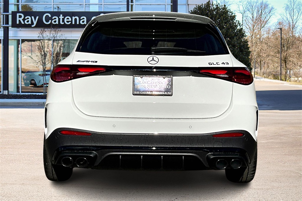 2026 Mercedes Benz GLC 43 AMG 4MATIC photo 4